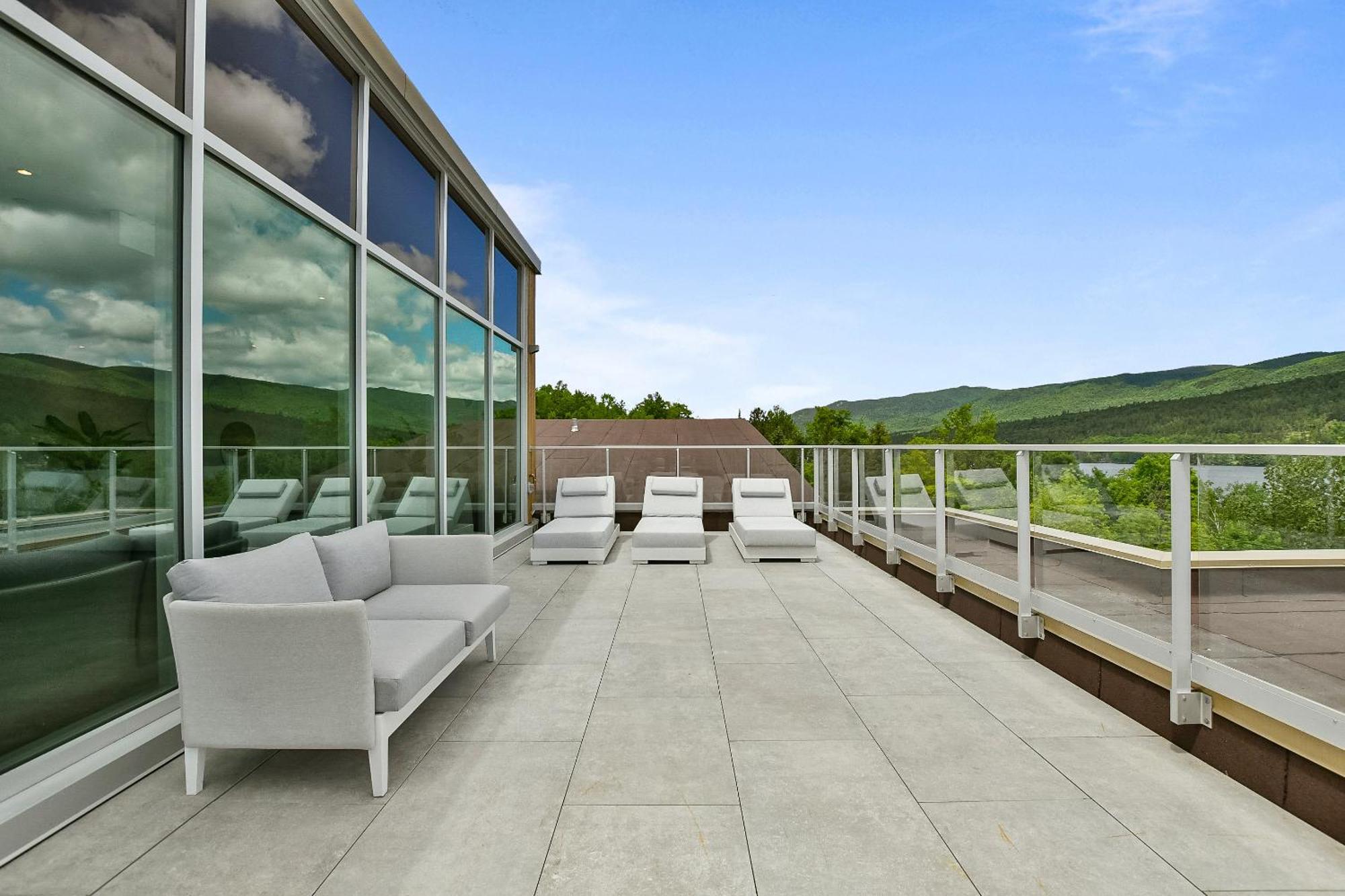 Lago By Tremblant Platinum Mont-Tremblant Exterior photo